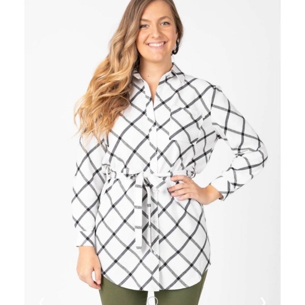 BNWT Agnes and Dora flannel tunic